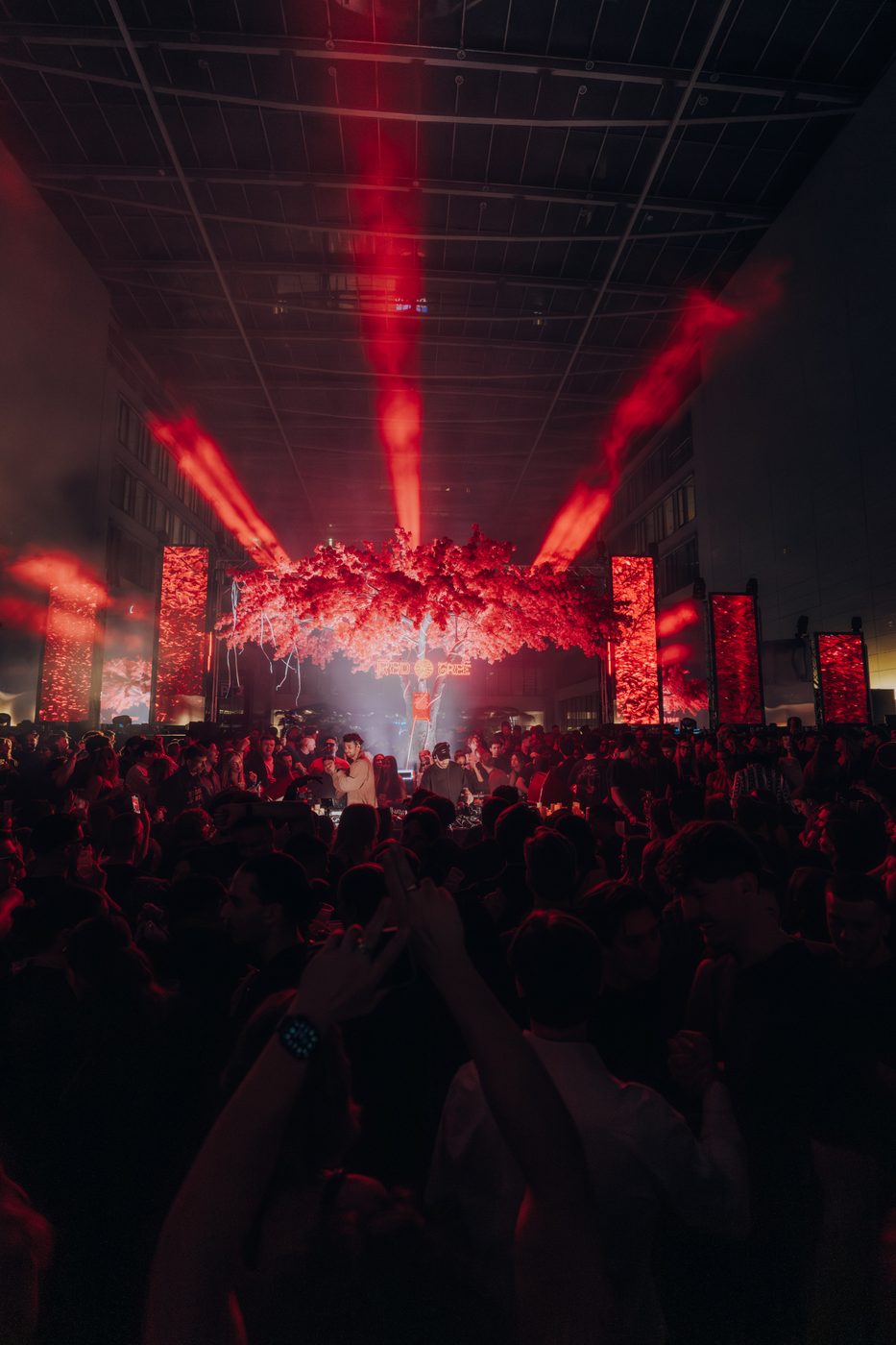 Red Tree Frankfurt - red stage with the glowing tree