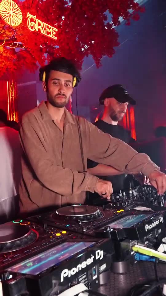 MASILLA on Instagram - b2b Maxim Lany
